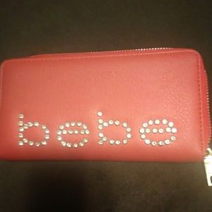 A bebe Wallet never used excellent condition
